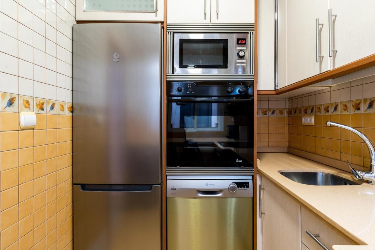 Holi-Rent Salado Appartement Sevilla Buitenkant foto